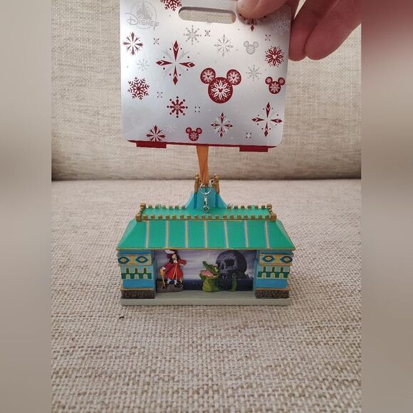 🧚 NEW 🧚 Disney Peter Pan's Flight Attraction Sketchbook Ornament - Picture 6 of 10